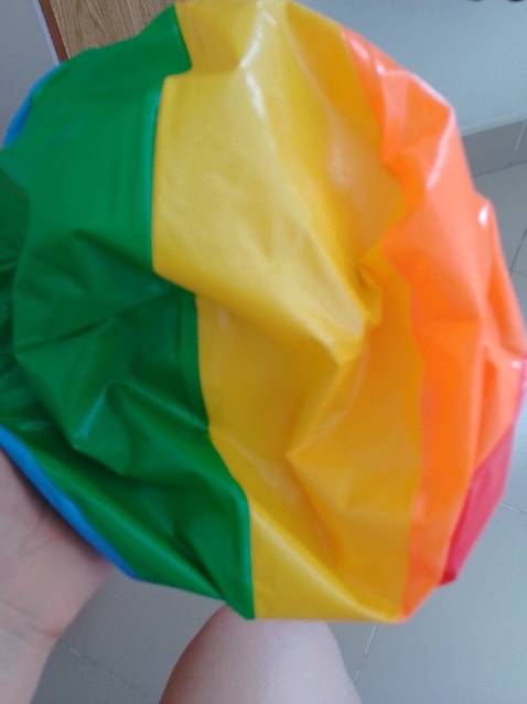 Bóng to đẹp, mằu sắc rực rỡ, phù hợp cho bé chơi