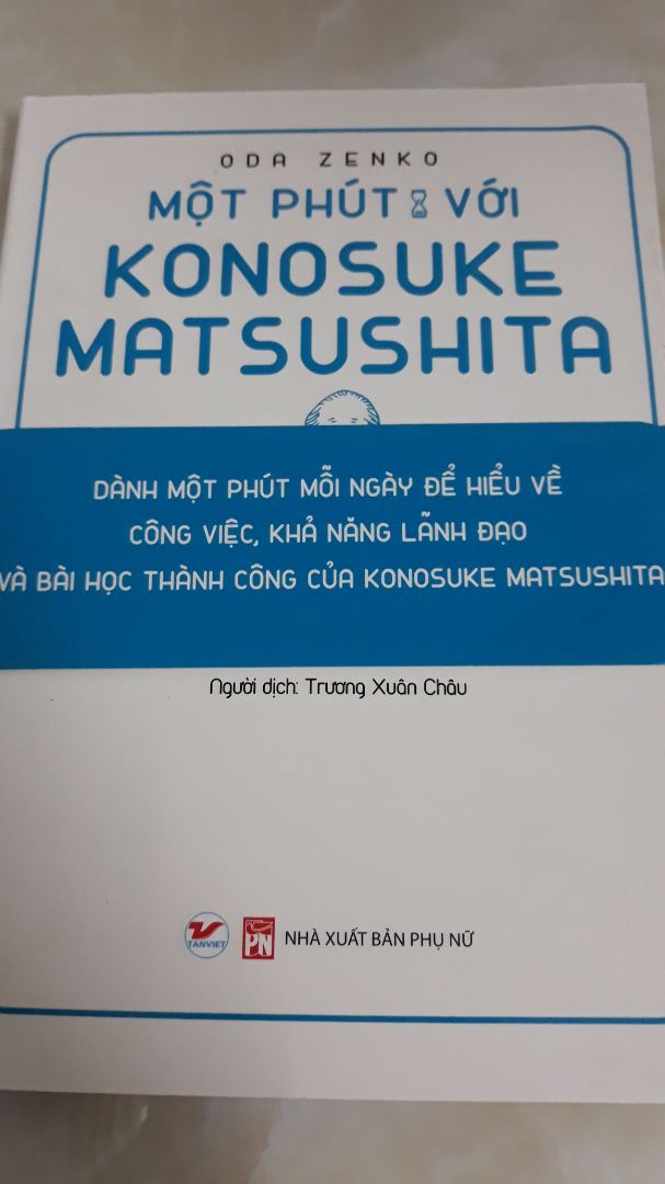 Tiki đóng gói cẩn thận, giao hàng nhanh, anh shipper thân thiện, giao hàng chỉ cần nhá máy là biết ổng tới rồi :)