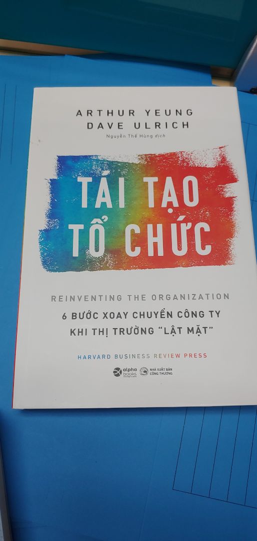 nội dung sách hay nhưng bản dịch tiếng Việt này không tốt, sai ý chính. Nên đọc bản chính tiếng Anh (mua trên Amazon) để hiểu sát nghĩa hơn bản dịch này!