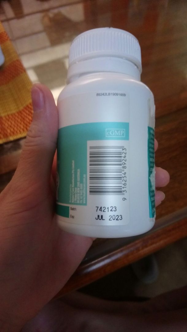 Mình mua uống được 2 tuần mới lên đánh giá do chờ kết quả uống vào như thế nào.
Nhìn chung sản phẩm giá ổn, uống tốt, vài ngày đầu mình uống 1 ngày 2 viên, sau thấy quen, đầu óc ngủ dậy tỉnh háo hơn hẳn, không có bị đừ nếu ngủ ít hay ngủ nhiều, tuần thứ 2 mình chuyển qua uống 1 viên 1 ngày. Sau này mình sẽ tiếp tục ủng hộ shop và Tiki. ?