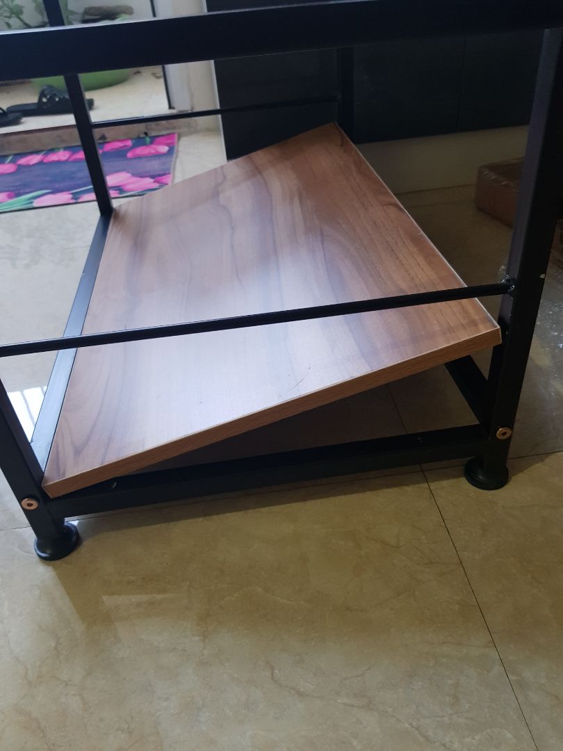 sản phẩm sai. liên hệ để đổi thế nào ạ?