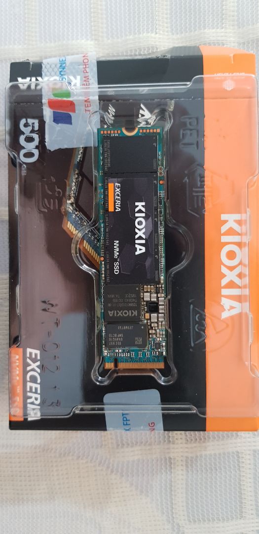 Hàng mới toanh, full box . Chạy tốt .Giao hàng đúng hẹn. Vote 5* . Sẽ tiếp tục ủng hộ shop. Hàng mới toanh, full box . Chạy tốt .Giao hàng đúng hẹn. Vote 5* . Sẽ tiếp tục ủng hộ shop.