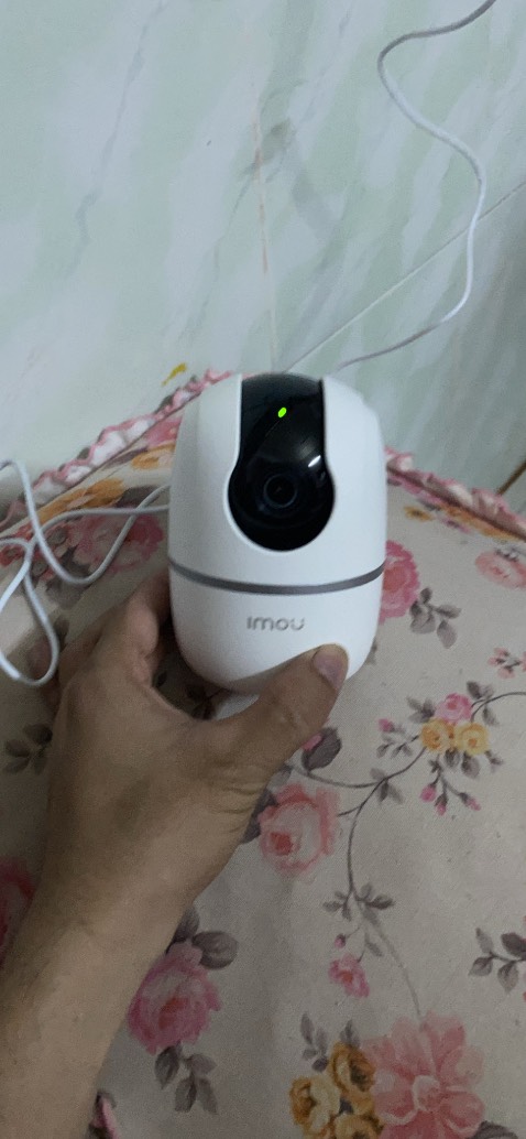 Đóng gói cẫn thận, dể cài đặt, hình ảnh đẹp trong tầm giá. Nói chung hài lòng, sẽ mua thêm 1 cái nữa lắp bên ngoài nhà.