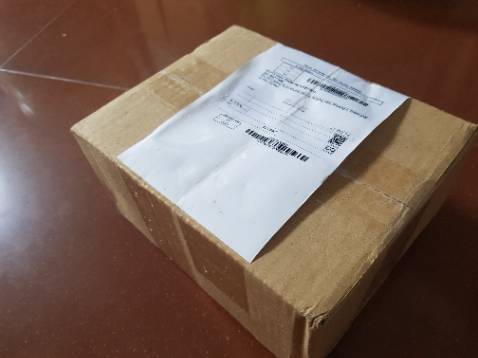 Giao hàng rất nhanh, nhân viên giao hàng cũng dễ thương. Sản phẩm được đóng gói cẩn thận, chất lượng sản phẩm rất ổn. Sẽ ủng hộ tiếp.