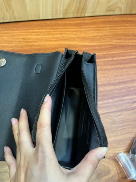 Form cứng dáng đẹp cầm tay hoặc đeo vai đều được giá phải chăng da đẹp dã mang nha mấy nà mua đi nên mua nha mấy ní iu🥰