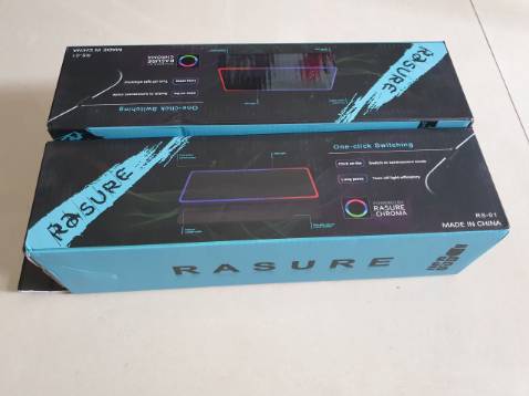 Thuộc loại mặt hàng được tinh tế quảng cáo giảm giá 50% với giá gốc là 500k/1miếng lót chuột giảm còn 248k. Thế nhưng vẫn đắt hơn các chỗ khác đến  cả 50k. Thật sự không  thể hiểu nổi giảm giá 50% trên tiki chỉ là trò  mèo  lừa bịp khách hàng.  Thật sự thất vọng về tiki.