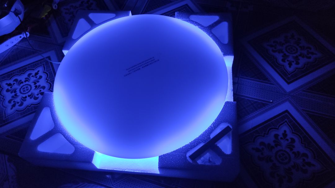 hài lòng nhà bán hàng, hài lòng vận chuyển.
nhưng đèn có quang thông thấp.
không đủ độ sáng
chủ yếu là dùng trang trí