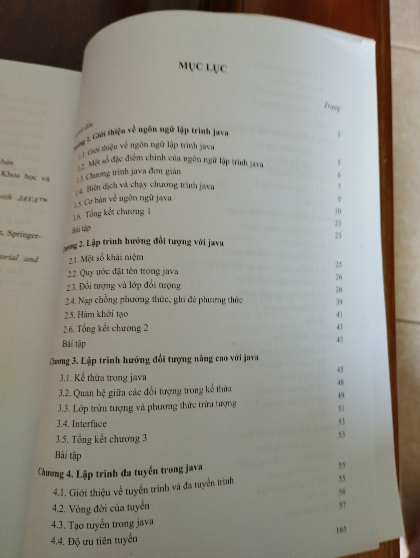 giao hàng đúng hẹn sách đúng với mô tả, gói hàng cẩn thận