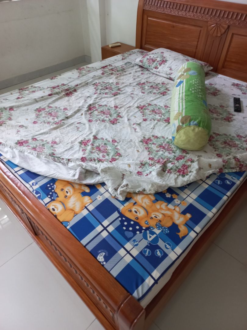 Giao hàng nhanh, nệm đúng loại, mua shop 2 lần rồi mà chưa lần nào thất vọng cả. Có cơ hội sẽ mua lại tiếp