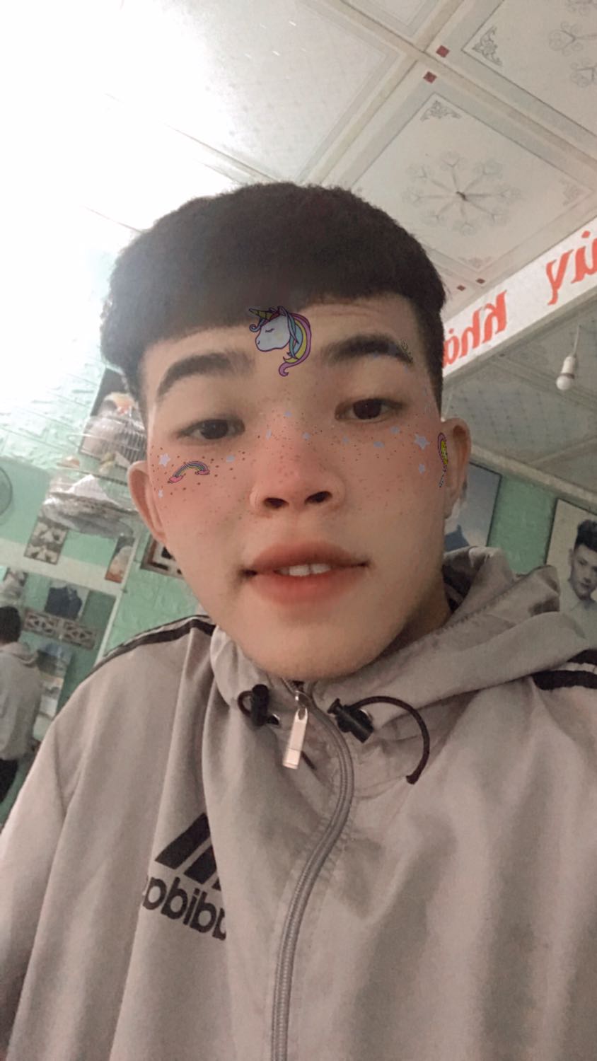 Rất hài lòng như hình vừa đầu tóc