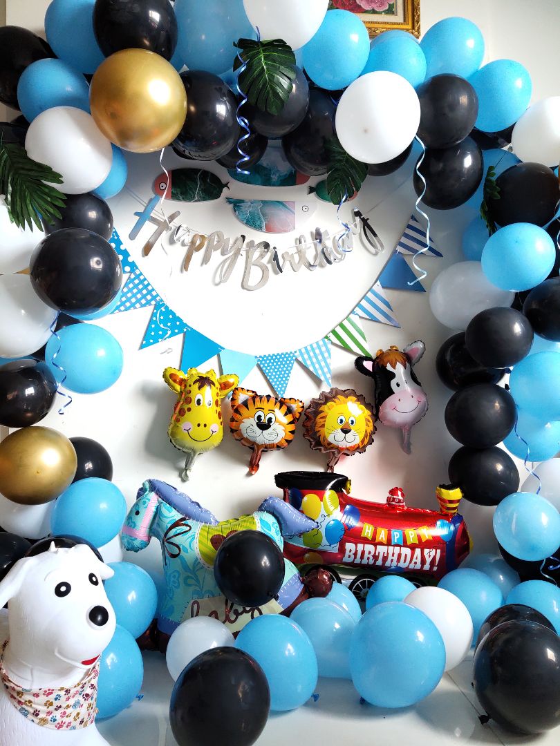 Giao hành nhanh, có cho thêm bóng đen nên làm xong ko giống mẫu gốc lâm nhưng bé rất thích. Happy birthday ??