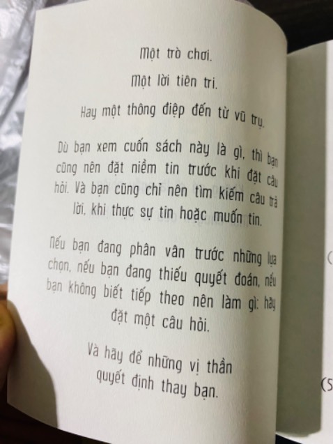 Sách khổ nhỏ 10*12, thể loại Chiêm tinh