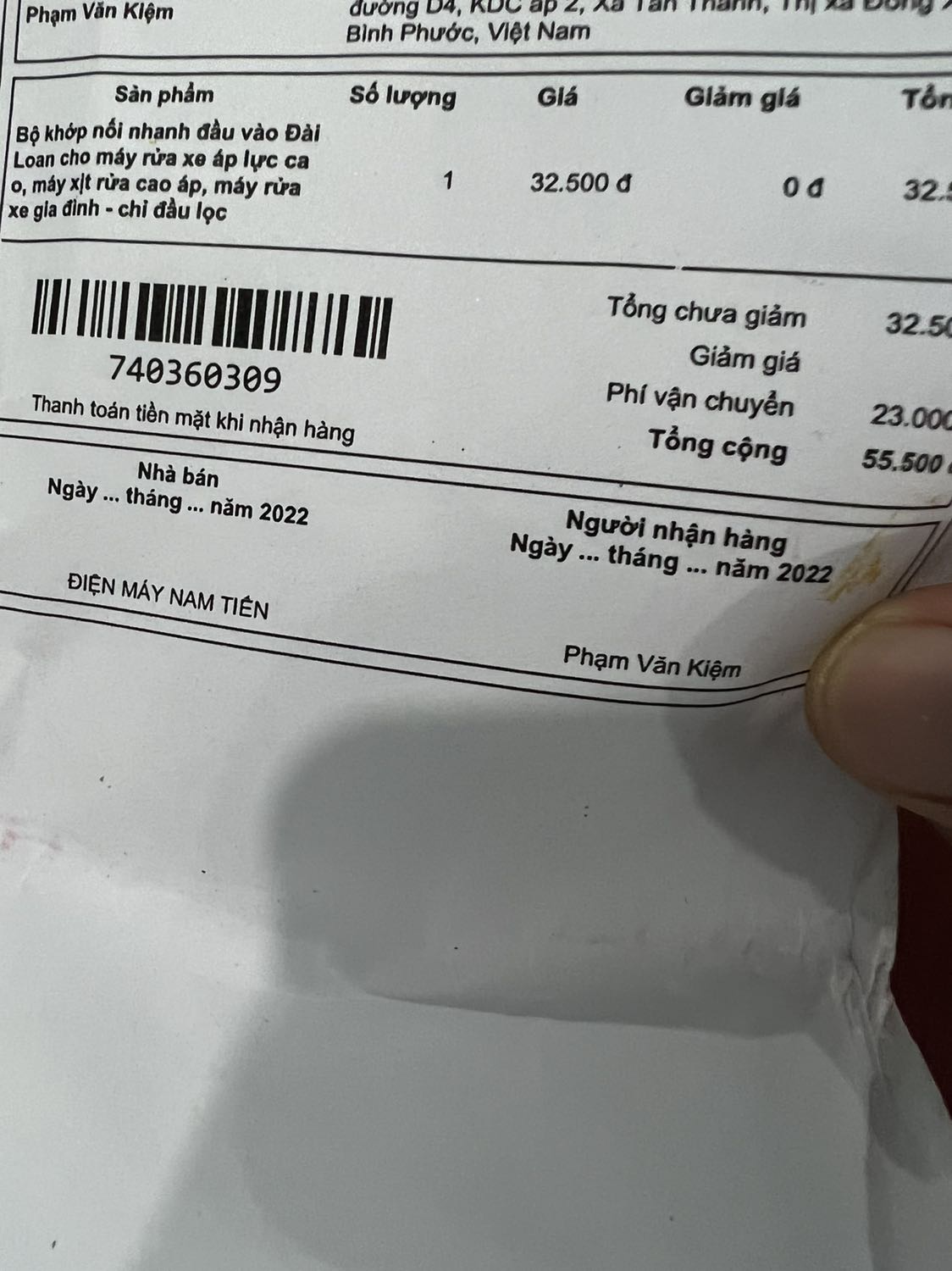 Mua 1 bộ mà giao 1 cái đầu đực đây còn đầu cái đâu? treo đầu dê bán thịt ***, tránh xa cái shop này nha bà con