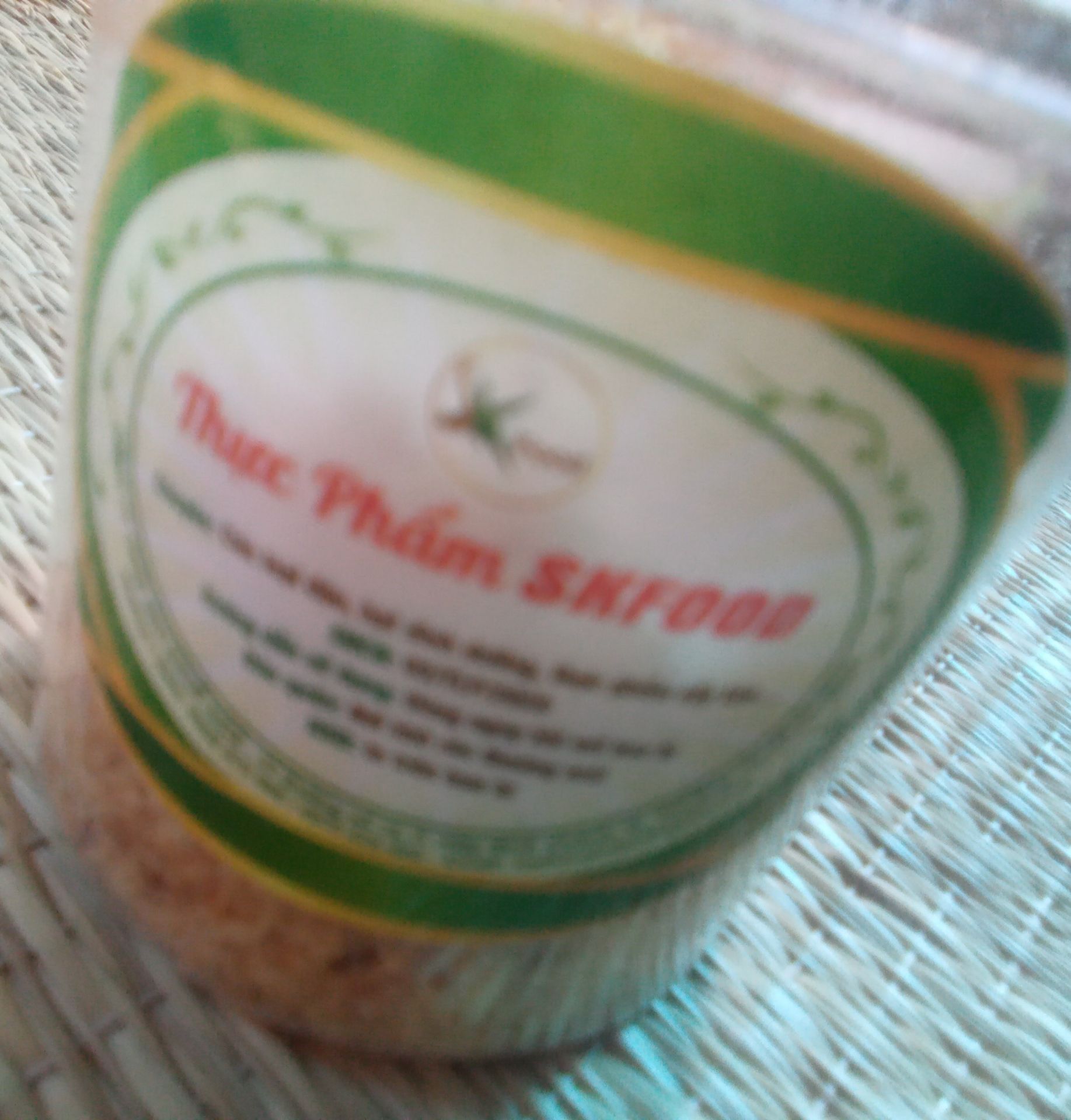 sản phẩm thơm, có vị ngọt mặn,  sợi ăn bùi, hơi vụn xíu thôi. Giá thì cũng phù hợp. Túm lại ăn được.