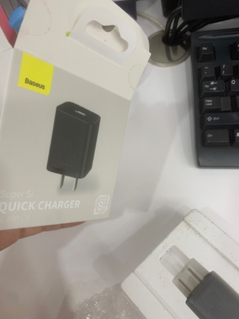 Bao bì cũ, hộp đựng chưa nhiều bụi bẩn, thất vọng tràn trề