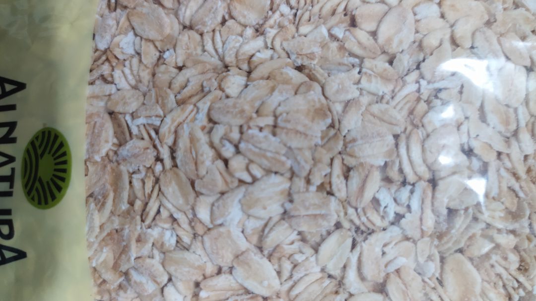 shop đóng gói hơi xơ xài, chất lượng sản phẩm tốt, hàng nhập khẩu từ Đức, có tem phụ Tiếng Việt của shop nhưng chữ quá nhỏ không đọc được.