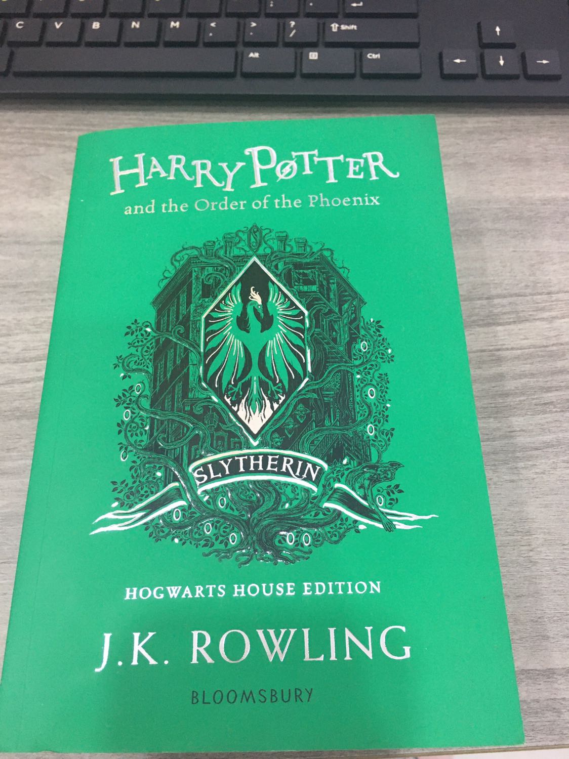 Đẹp, đc gói kỹ càng :33 mà giao lâu quá huhu tận 1 tuần lun