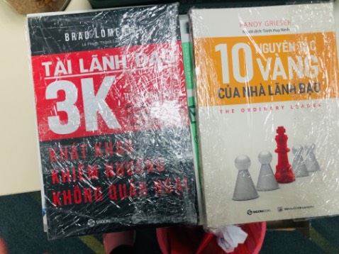 Giao đúng sách, bọc cẩn thận, giao nhanh, sách tiki thì yên tâm chất lượng, nội dung đánh giá sau! Chất lượng giấy tốt.