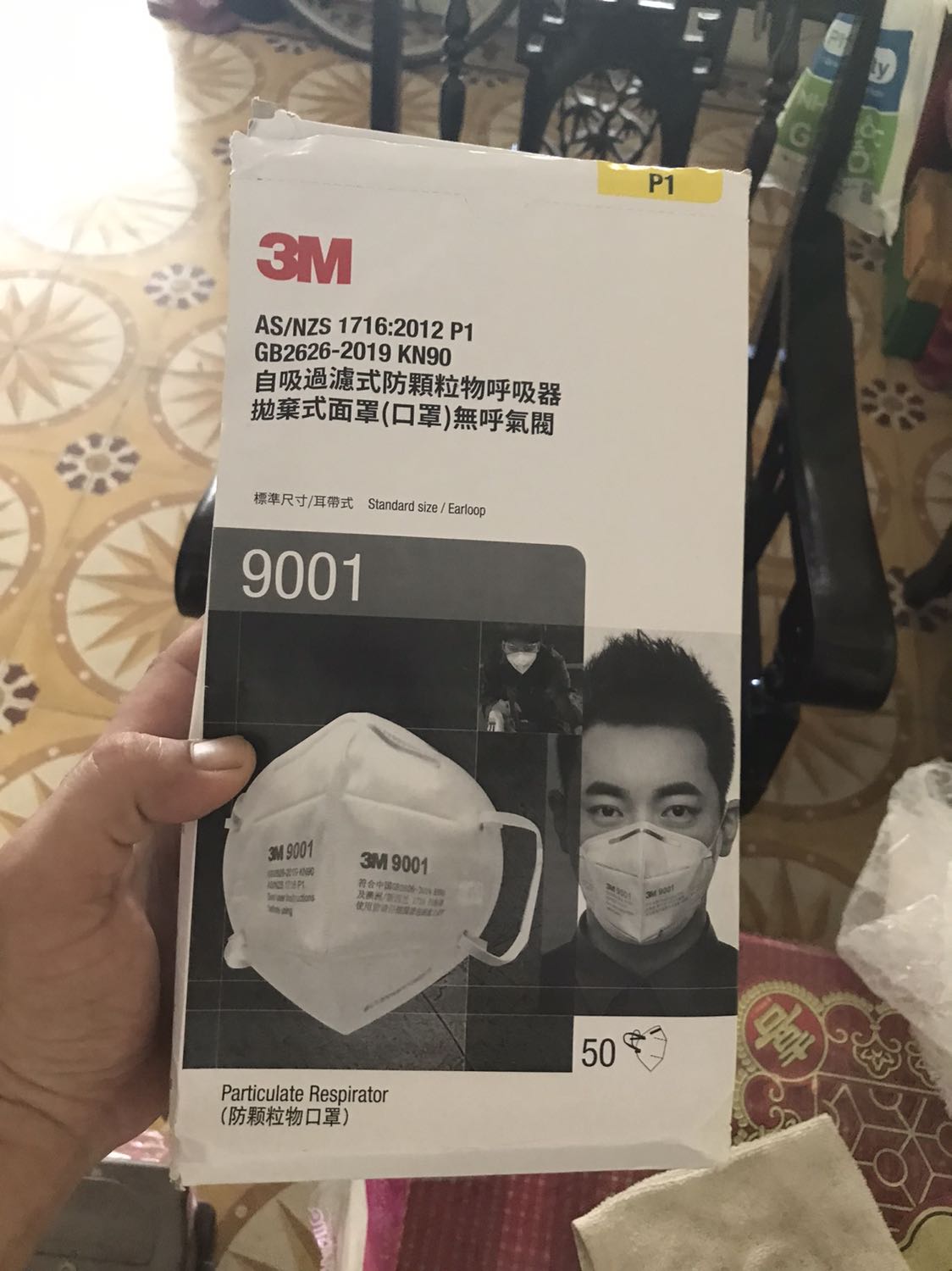 Khẩu trang kín đáp ứng nhu cầu khói bụi