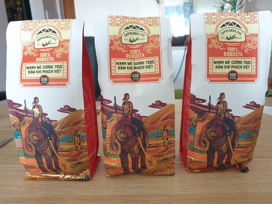 cực kỳ hài lòng, 
sản phẩm được đóng gói cẩn thận. cafe thơm ngon. uống rất hợp khẩu vị