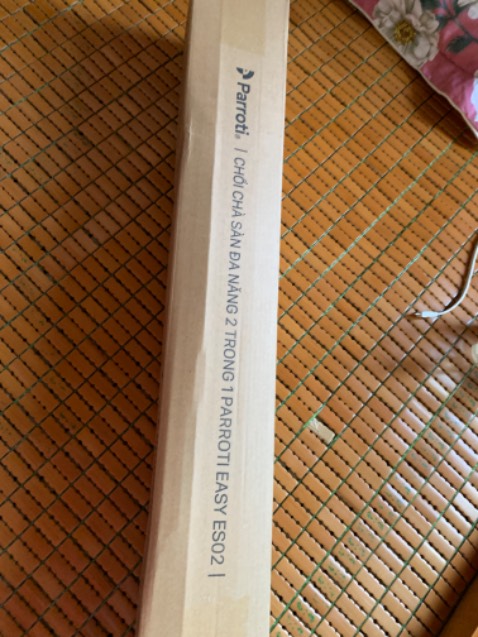 Chất liệu tốt, thiết kế thông minh, độ bền tốt, chà mặt sàn sạch. Có thể điều chỉnh độ cao. 
Chà các mặt sàn nhiều tóc như wc thì nên clear tóc trước khi chà để khỏi bị bám nhiều cây chà.