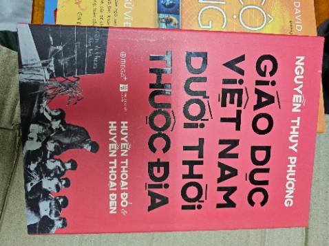 Sách khá đẹp nhé. Bìa cứng cáp, chất lượng in tốt.