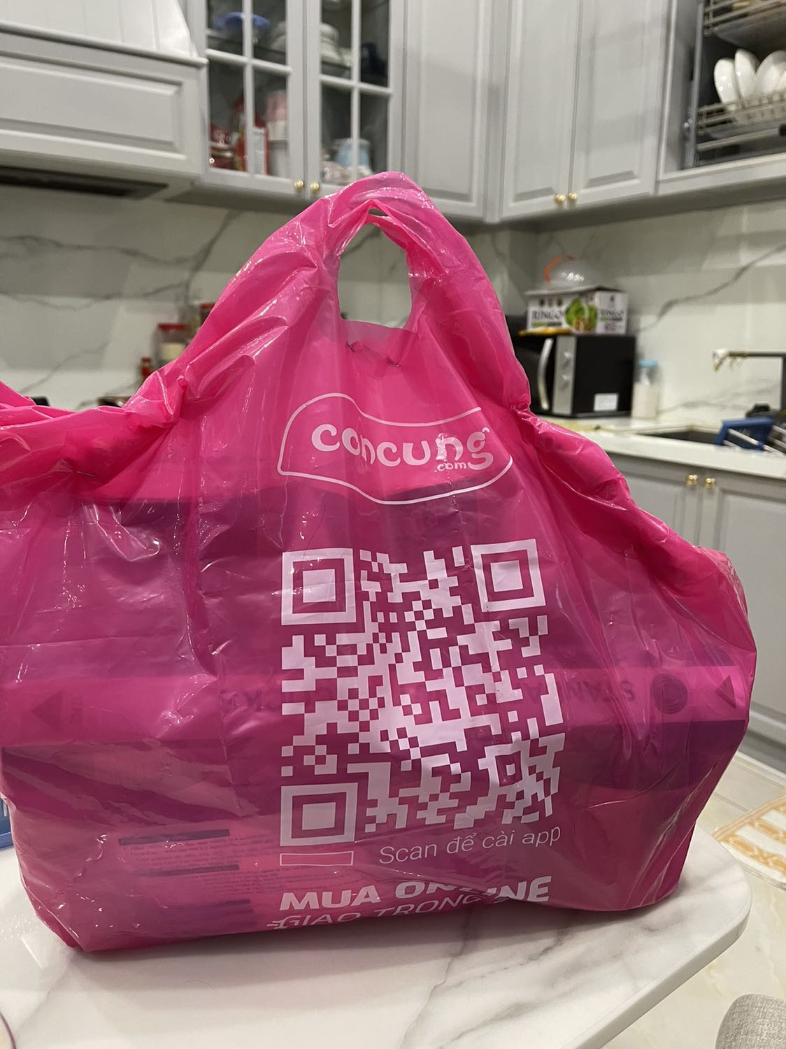 Hàng giao đúng yêu cầu, đóng gói cẩn thận, đúng món khách chọn