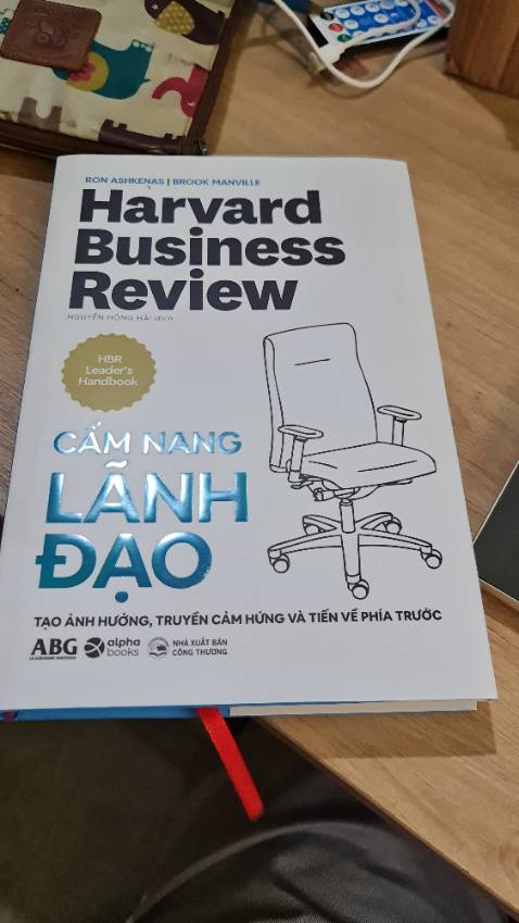 Sách đẹp, giao nhanh. Mình đi nhà sách thấy nội dung hay nên lên tiki đặt hàng luôn.