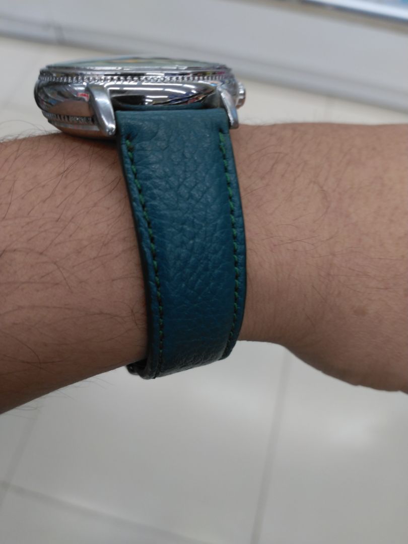 day ok rất xứng với mặt đồng hồ