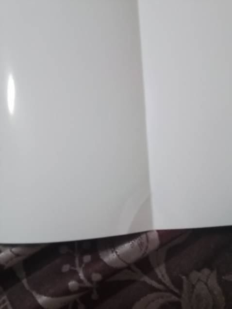 Sách bị quăn móp quá nhiều thật sự rất xót tiền