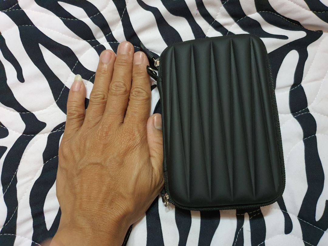 Hàng giao đúng mẫu, đẹp, chắc chắn, đóng gói cẩn thận. Rất yên tâm khi mua hàng ở tiki. 5 sao Hàng giao đúng mẫu, đẹp, chắc chắn, đóng gói cẩn thận. Rất yên tâm khi mua hàng ở tiki. 5 sao