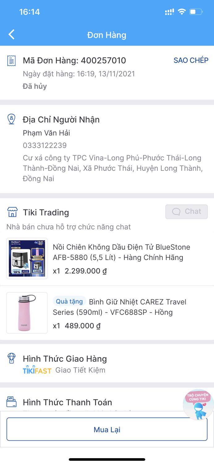 Đặt hàng 13/11 hẹn giao ngày 22/11 nhưng đến 21/11 mới xử lý đơn hàng, tách đơn hàng (kèm quà tặng) thành 2 sau đó vài ngày lại tự huỷ cái đơn quà tặng. Bán hàng mà không có kênh gọi phản ảnh trực tiếp, có lẽ đây là đơn hàng đầu tiên và cũng là cuối cùng mua ở tiki. Tiki kiểu *** khách hàng mua hàng được tặng quà hâp dẫn nhưng lại không giao đủ. Nản.
Hàng thì chính hãng kích hoạt bảo hành ok. Chứ không là không có sao nào rồi. 3* cho hàng chính hãng còn dịch vụ khách hàng thì quá tệ!