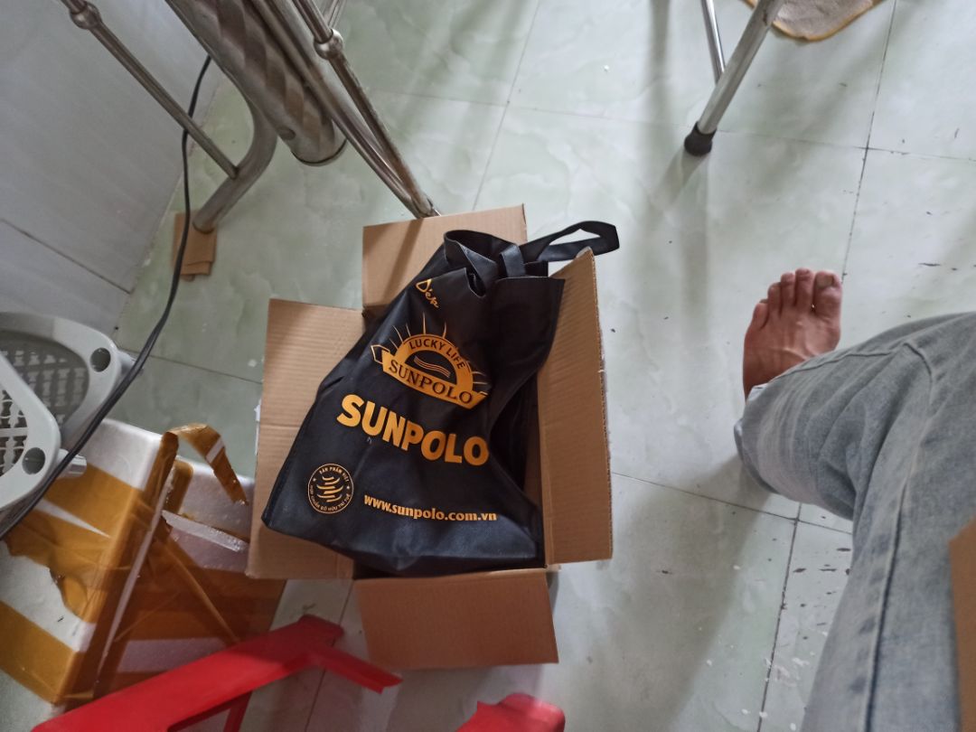 ok. giá này thì tôi đánh giá 9/10. nên mua các bạn, giấy bải hành, hộp giỏ rất chuyên nghiệp