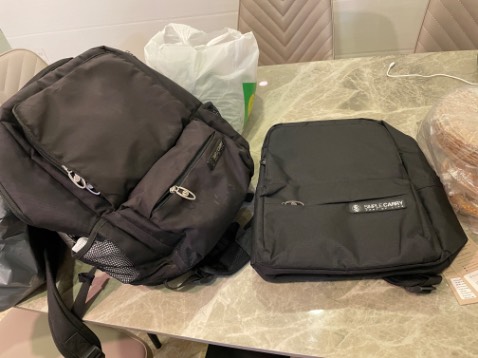 Mua lại mẫu cũ đã từng sài, nhưng chất lượng quá kém. Balo quá nhỏ và đểu