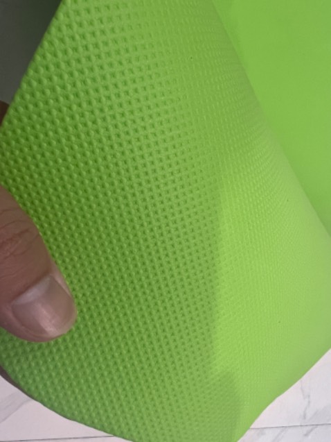 Hàng giao nhanh, đẹp nhưng độ dày gần như mô tả cũng tương đương, vật liệu như shop, không phải cao su, sẽ ủng hộ shop tiếp