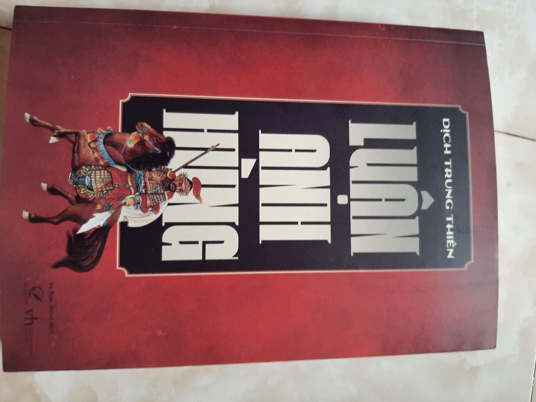 Sách in đẹp, rất ràng, nhưng bìa mềm, ko có chỉ nhớ trang, khỏi sách nhỏ.