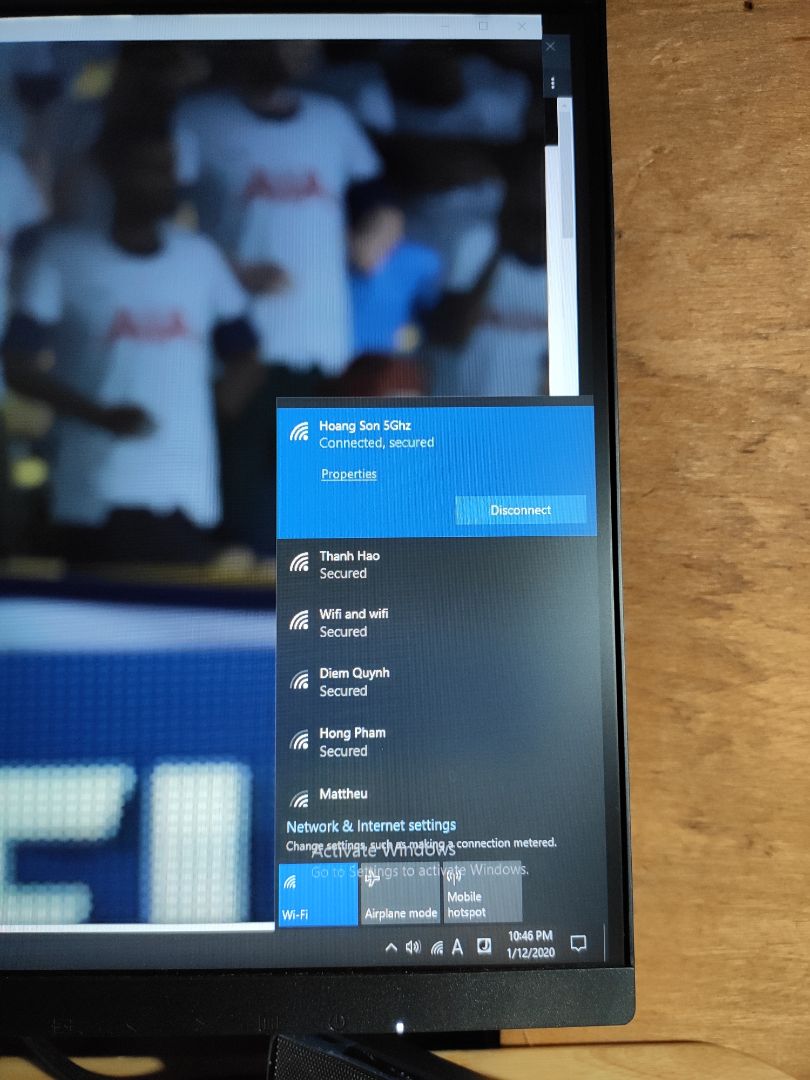 Sản phẩm rất tốt, mình dùng Win10 cắm vào tự set driver, không cần dùng đĩa cài, sau đó nhập mật khẩu là dùng được wifi 5ghz, thấy tốc độ ổn định và tốt hơn lúc dùng 2.4. Thiết kế nhỏ gọn, tiki giao hàng nhanh, đóng gói cẩn thận.