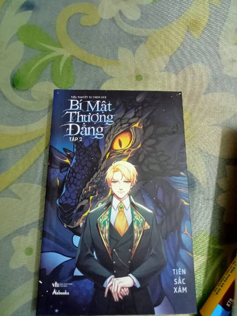 Đang sưu tầm nên đợi tập 3 nữa là hốt. Bọc kín, sách mới tinh. Cảm ơn nhà sách đã giao cho mình.