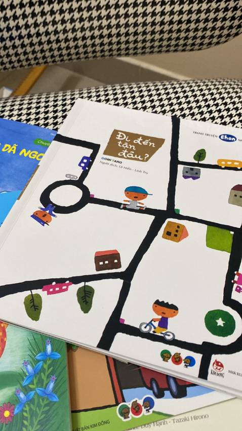 đầu tư sách cho con thì mẹ ko tiếc, mà con nhà mình rất thích sách ehon của bên mogu. cho shop 5 sao