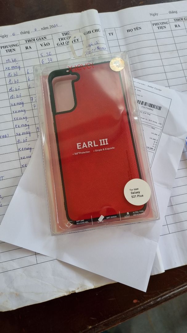 Đặt ốp vải 110k giao ốp da 149k.