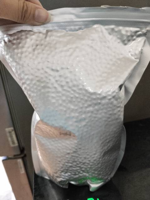 Đậu xanh giao đủ kí, có hút chân không kĩ càng, hạn sử dụng khá xa, đúng như mô tả.