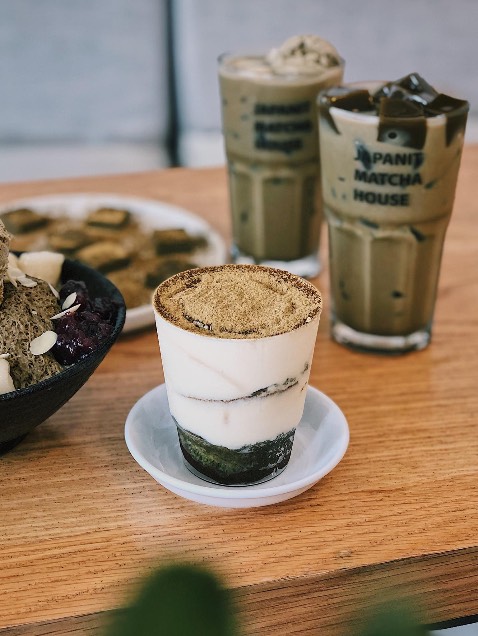 Cực kỳ hài lòng
Sản phẩm có chất lượng đúng như mô tả, đóng gói chắc chắn, rất đáng tiền, giao hàng nhanh. 
P/s: Không có thời gian chụp hình nên mình lấy đỡ hình trên mạng up