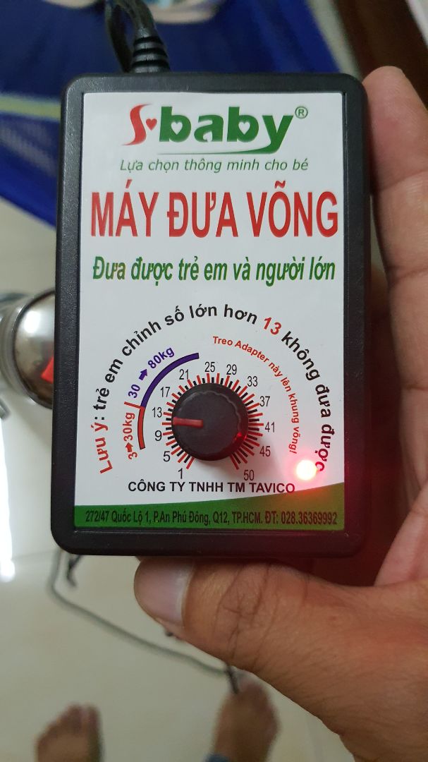 Motor rất yếu không thể đưa được người lớn 68kg (quảng cáo 80kg), dùng để đưa võng cho bé ngủ nhưng khi bật máy là bé thức luôn vì tiếng ồn quá lớn. Hàng không như quảng cáo Tiki nên xem lại sản phẩm này. Tồi đề nghị trả hàng.