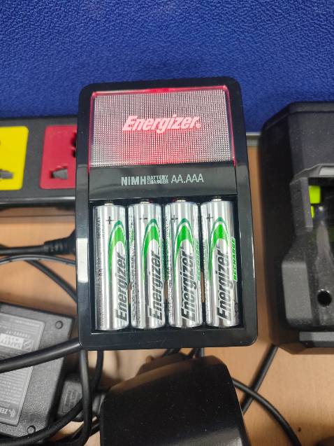 Hàng đúng chủng loại, đóng gói còn lỏng lẻo tạm thời cho 5 sao. Còn chất lượng thì phải đợi...! Hàng đúng chủng loại, đóng gói còn lỏng lẻo tạm thời cho 5 sao. Còn chất lượng thì phải đợi...!