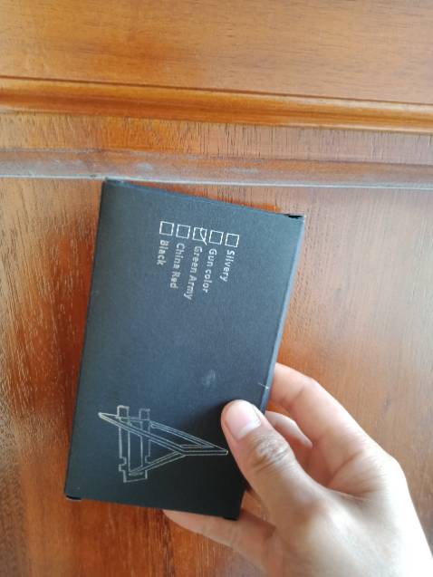 Mình mới nhận được hàng và cảm thấy rất quí anh shipper, nhiệt tình, dù trời mưa rất to nhưng vẫn rất thân thiện, cuộc sống này vẫn có nhiều sự vất vả quá , còn về chất lượng hàng hóa thì thấy cũng ổn tuy chưa xuất sắc nhưng vẫn đánh giá các bạn 5 sao