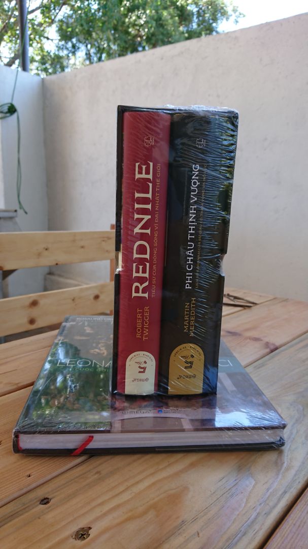 giao hàng nhanh. đóng gói cẩn thận.
nội dung chưa đọc nên sẽ bổ sung sau.