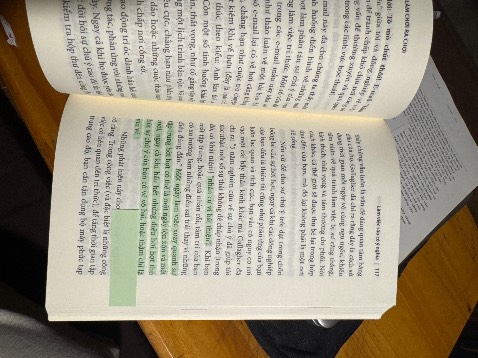 Đóng gói cẩn thận, giao hàng nhanh mình rất hài lòng. Về phần giao hàng không có gì phải chê, đánh giá 5 sao nhé.
Nhưng về sách thì mình thấy đọc hơi khó hiểu, không biết do dịch hay do tác giả viết vậy mà đọc nhiều đoạn mình cứ thấy tối nghĩa, với hơi lê thê. Có vài điểm đáng lưu ý nhưng ko phải là quyển sách khiến mình muốn đọc nhiều lần, trải nghiệm để so sánh với 1 vài quyển cùng kiểu thì cũng oke.