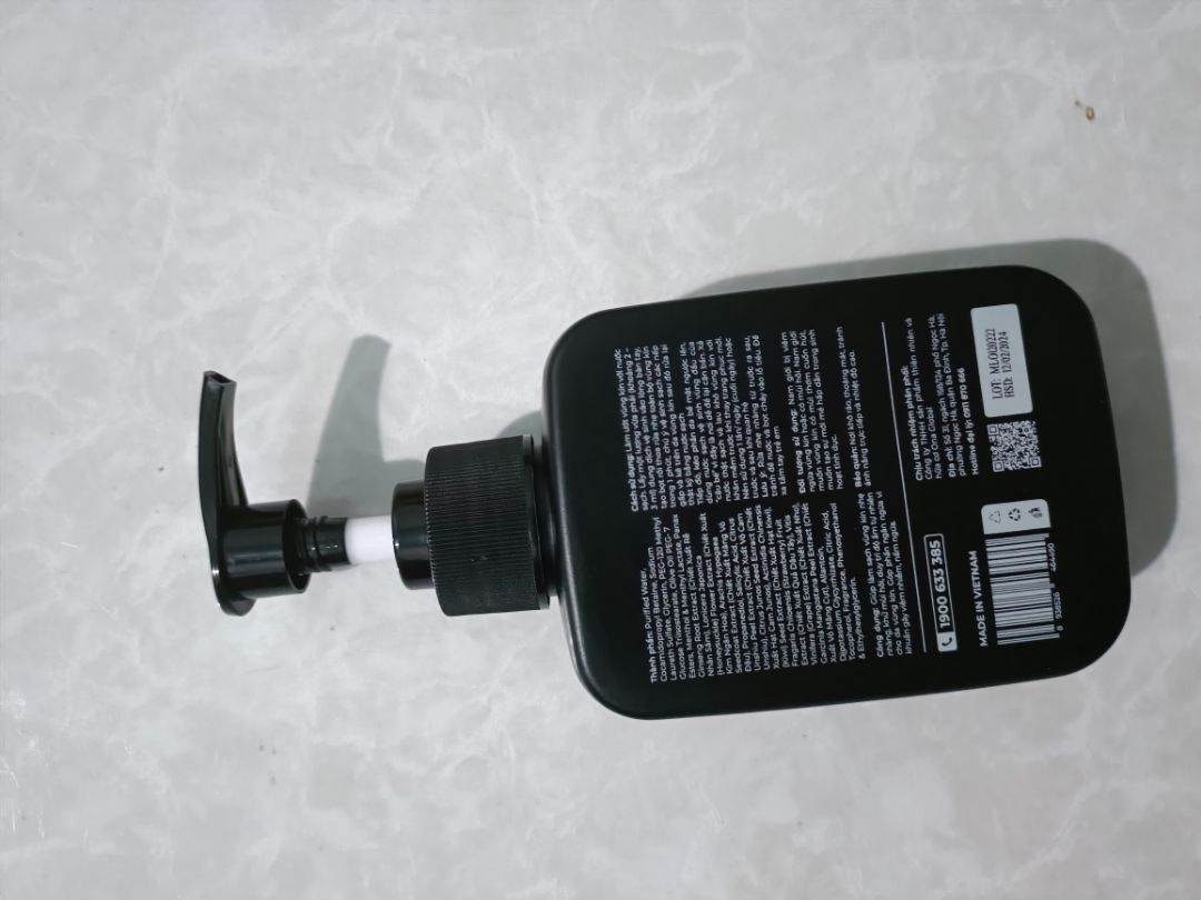 mùi hương thơm rất là dễ chịu nha mọi người