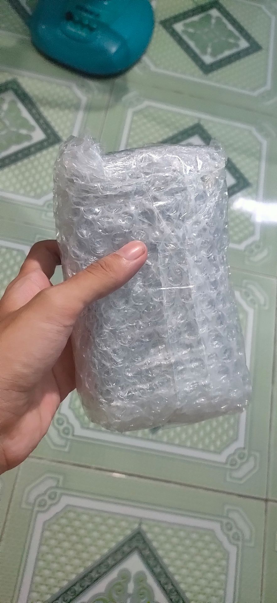 dog goi ki . sp dug hih .giao hag nhah . chat son mem hoi giog don duog co màu .hop nho tien loi nhiu mau tha ho dah thay doi tone .sp dag mua