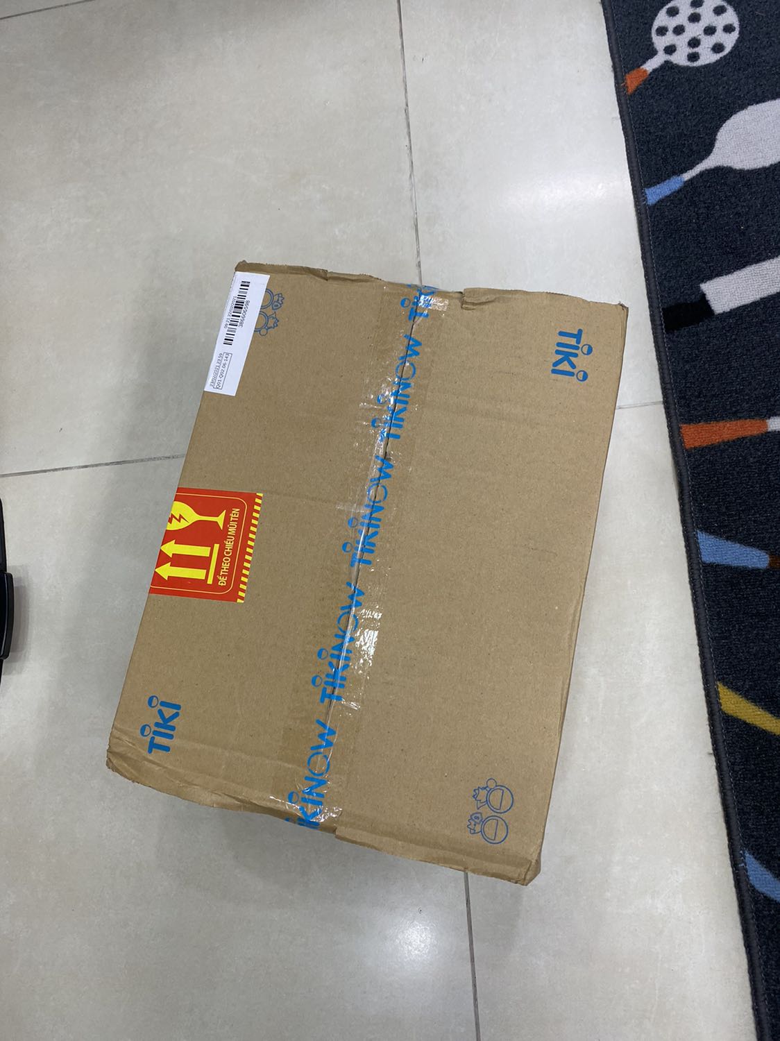 Giao hàng nhanh chưa đầy 12h sau khi đặt hàng, đóng gói rất cẩn thận. Sẽ luôn ủng hộ app tiki